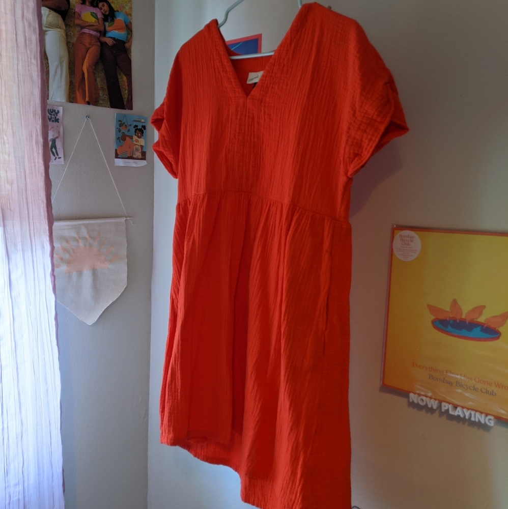 Summer dress with pockets